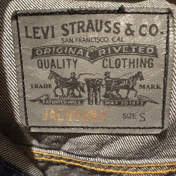 Levi’s Trucker Jacket with Jacquard By Google - Picture 7 of 17